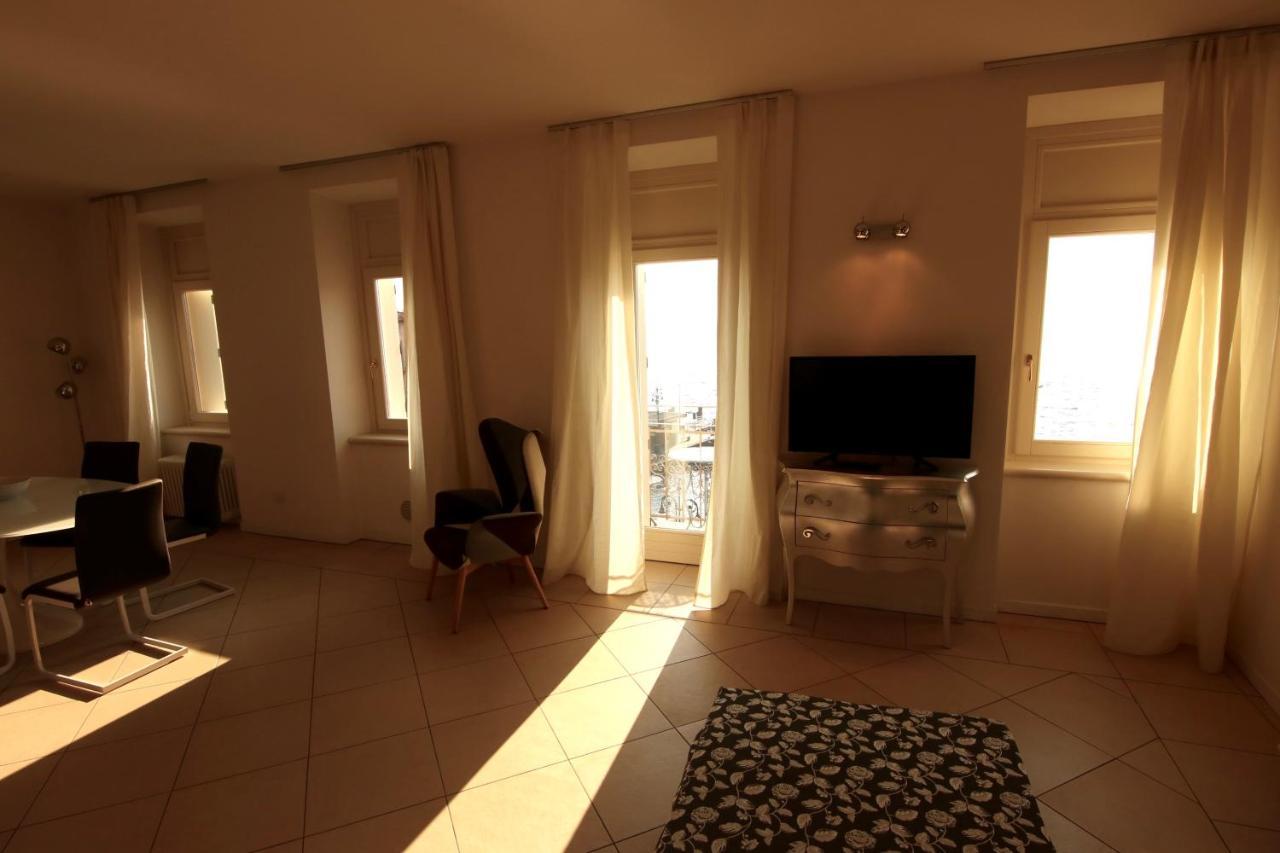 Charmante Front Appartement